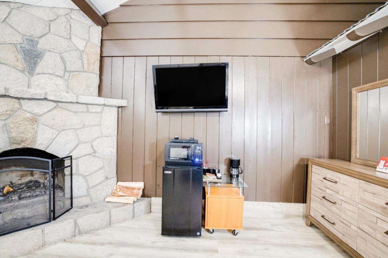 Arrowhead Tree Top Lodge Lake Arrowhead Buitenkant foto