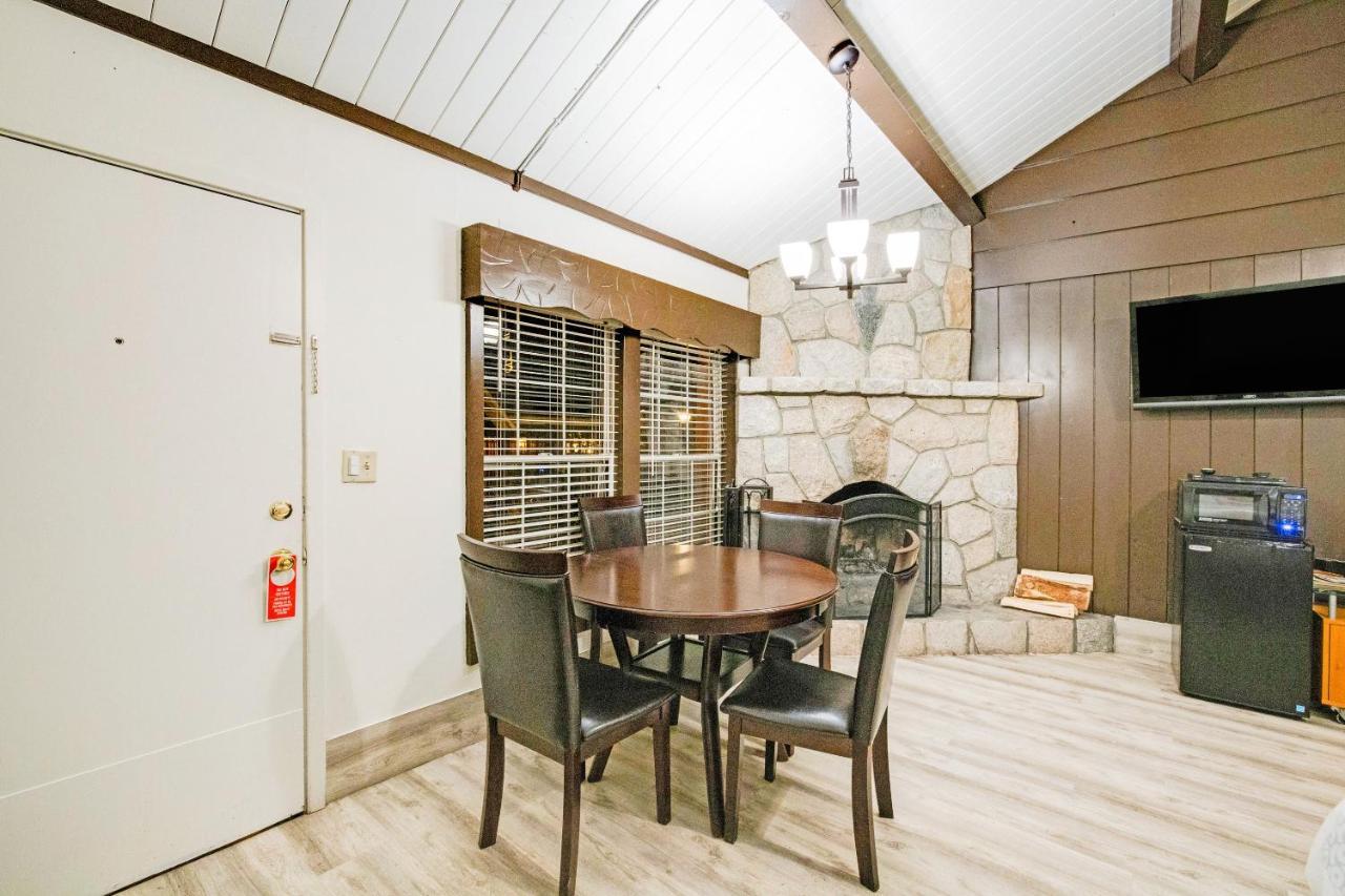 Arrowhead Tree Top Lodge Lake Arrowhead Buitenkant foto
