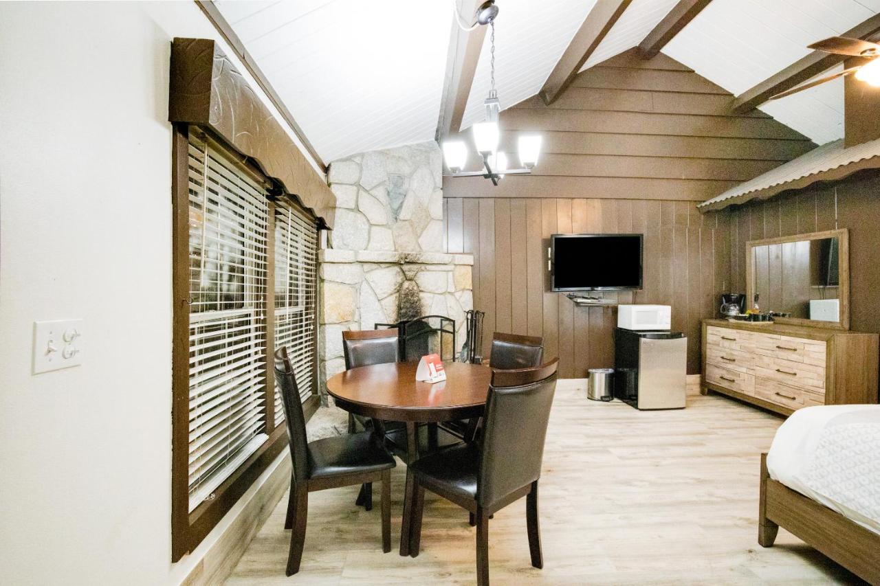 Arrowhead Tree Top Lodge Lake Arrowhead Buitenkant foto
